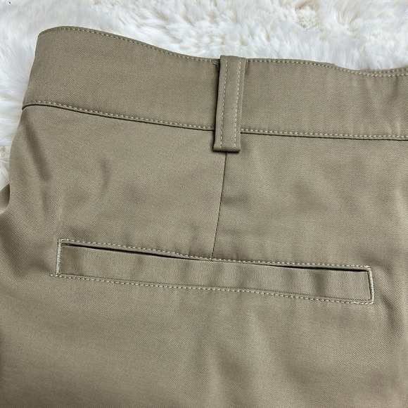 Nike Golf Tour Dri-Fit Performance Shorts - Picture 8 of 10